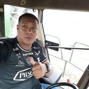 Meet your Posher, Carlos alberto